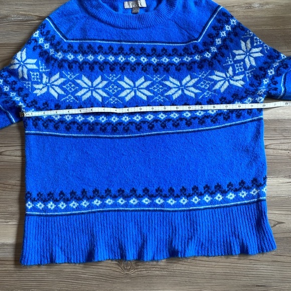 J. Crew Fair Isle crewneck sweater Vibrant blue Snowflake Women’s S Soft Cozy - Picture 7 of 11